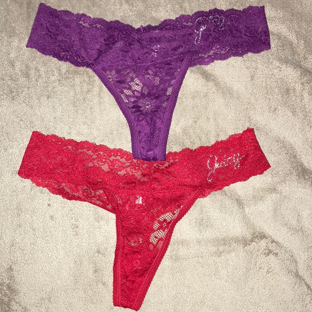 2 pairs of juicy thongs